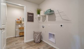 2981 T St, Springfield, OR 97477