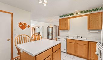 130 NW Georgetown Blvd 2, Ankeny, IA 50023