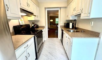 1282 MASTERS Dr 190, Arnold, MD 21012