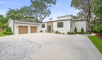 2102 Bay St, Beaufort, SC 29902
