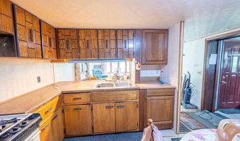 5464 Spruce St, Aurora, MN 55705