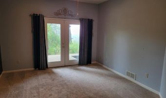10458 Harmony Hills Dr, Aurora, IN 47001