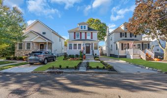 80 Morris Ave, Belford, NJ 07718