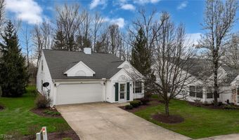 194 Kensington Ct, Aurora, OH 44202