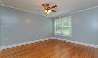 646 Hawthorne Dr, Asheboro, NC 27205