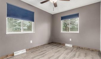 710 4th St, Bennett, CO 80102