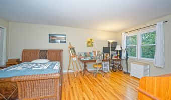 10 Birch Hill Rd, Albany, NY 12211