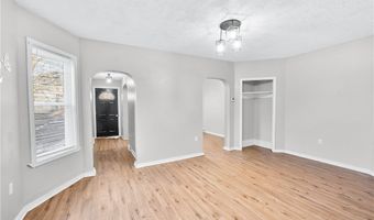 559 Glenwood Ave, Ambridge, PA 15003