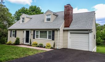 17 Alan Ave, Danbury, CT 06811