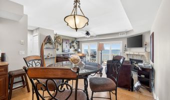 401 Bay Shore Dr 17B, Barnegat, NJ 08005