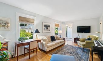 48 Patterson St, Augusta, ME 04330