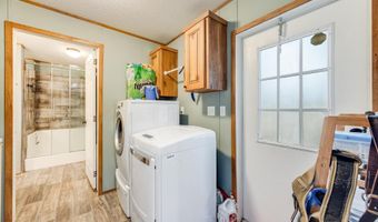 6224 Old River Rd, Baker, FL 32531