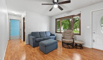 636 Garden Rd, Ames, IA 50010