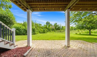 2243 Sun Valley Dr, Ann Arbor, MI 48108