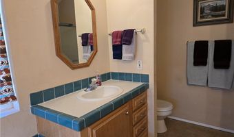 19688 S Diamondback Rd, Yucca, AZ 86438