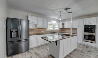 1059 S Mccampbell St, Aransas Pass, TX 78336