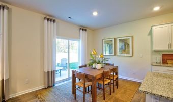 1060 Queensland Ln, Ayden, NC 28513