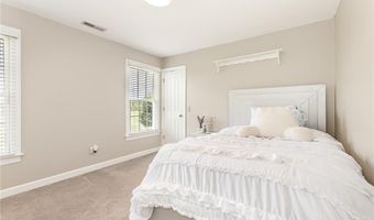 376 Kingsmill Dr, Advance, NC 27006