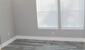 104 S Hubbard St, Alvord, TX 76225