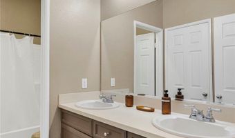 14245 Purple Cyn, Adelanto, CA 92301