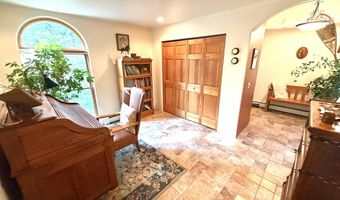 5912 5 Mile Pt Rd, Allouez, MI 49805