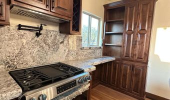 619 BRIGGS Ave, Bisbee, AZ 85603