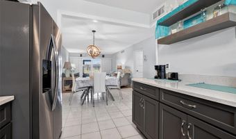 1640 JUNO Trl 102A, Astor, FL 32102