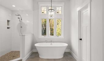 114 Daniel Trce, Burlington, CT 06013