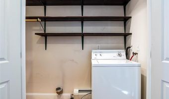 26 Columbia St, Ansonia, CT 06401