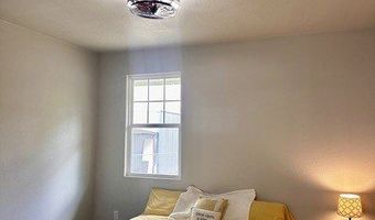 1615 Hough, Adkins, TX 78101