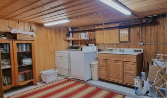 863 E Maple St, Ashton, ID 83420