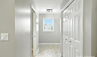 9337 Andrew Farms Dr, Alto, MI 49302