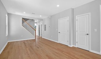 204 KENNEDY Blvd 2, Bayonne, NJ 07002