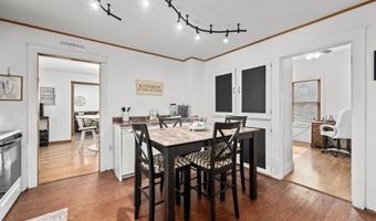 406 234TH St, Aledo, IL 61231