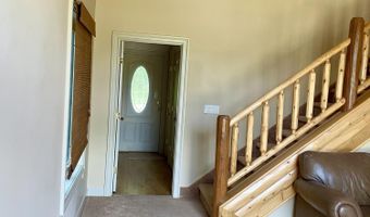 211 Keats Ln, Albrightsville, PA 18210