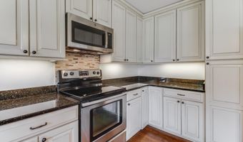 1467 Wilkes Ave, Biloxi, MS 39530