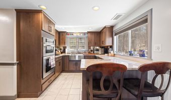93 Island View Rd, Acton, ME 04001