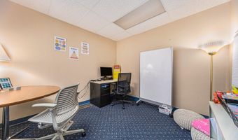 213 Hubbard St, Allegan, MI 49010