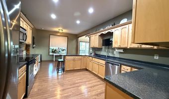 810 Glen Meadows Pkwy, Bedford, IN 47421