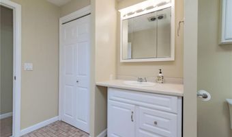 5 Spirketing St, Jamestown, RI 02835