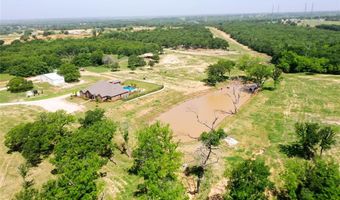 1466 County Road 1270, Alvord, TX 76225