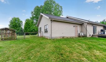 15510 Davis Dr, Addison, MI 49220