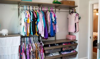 925 S 2nd St, Aberdeen, SD 57401
