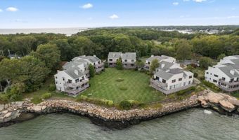 42 Turtle Bay Dr 42, Branford, CT 06405