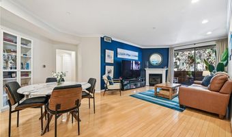 12000 Goshen Ave 203, Los Angeles, CA 90049