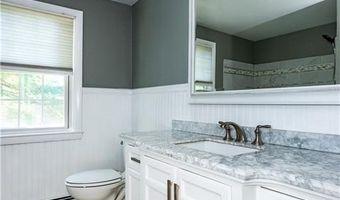 219 Brookhaven Rd, North Kingstown, RI 02852