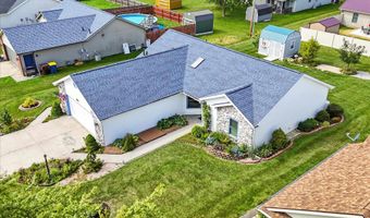 1303 Virginia Ln, Auburn, IN 46706