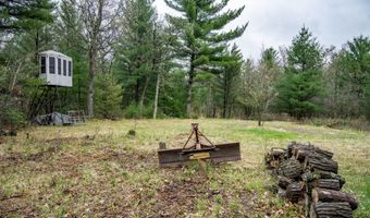 1581 Evergreen Ave, Adams, WI 53910