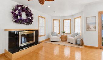 159 Harbor Inn Rd, Bayville, NJ 08721