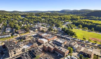 36 Bank St B, New Milford, CT 06776